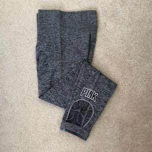 VS Pink NWT ULTIMATE Leggings M